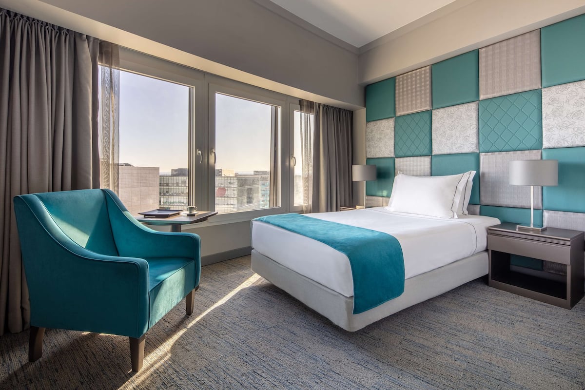 1 bedroom, minibar, in-room safe, desk