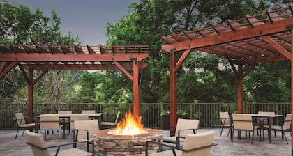 Country Inn & Suites by Radisson, Pigeon Forge South, TN