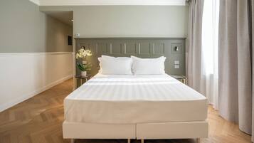 Chambre Supérieure | Literie de qualité supérieure, minibar, coffres-forts dans les chambres