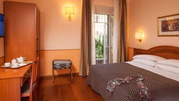 Chambre Double Standard | 1 chambre, minibar, coffres-forts dans les chambres, bureau