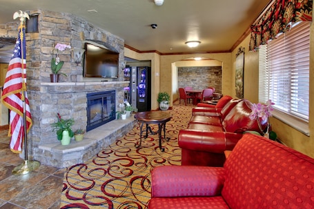Lobby sitting area. MCM Elegante Suites