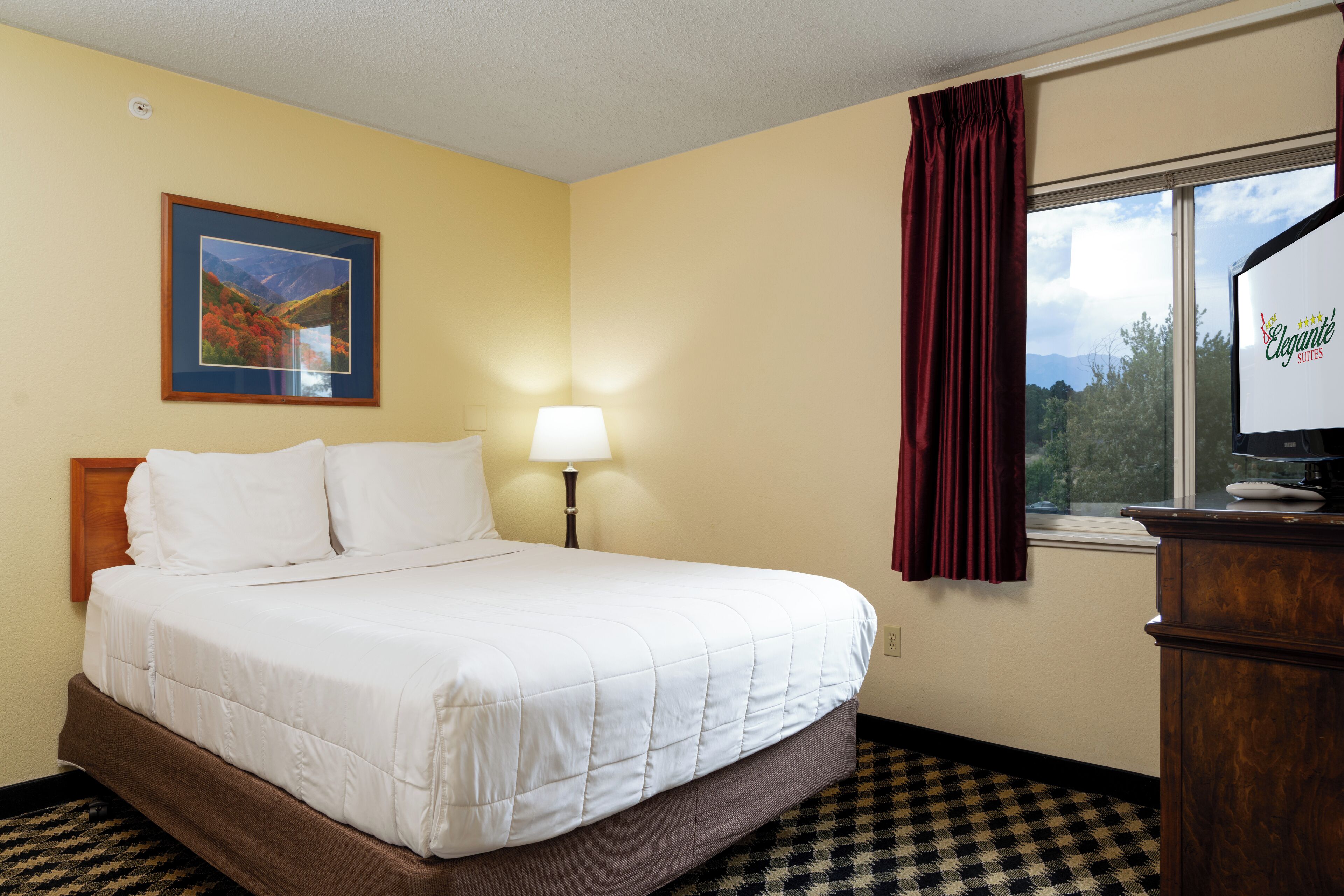 family suite | pillow-top beds, desk, blackout curtains, iron/ironing board