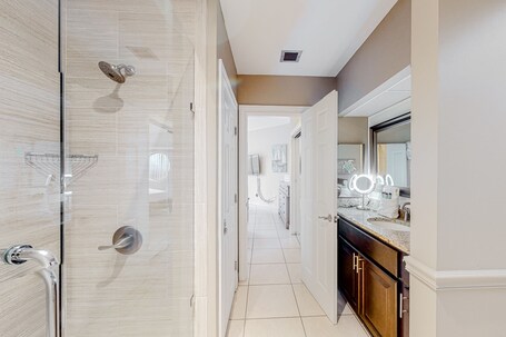 Surfside Resort - Image 28