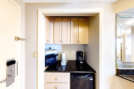 Surfside Resort - Image 48