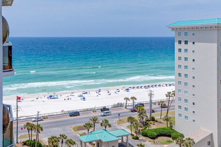 Surfside Resort - Image 21