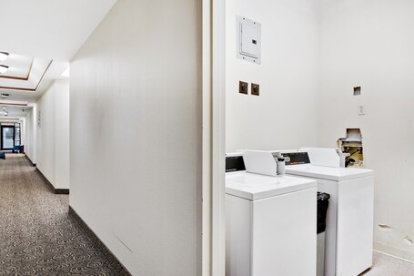 Surfside Resort - Image 35