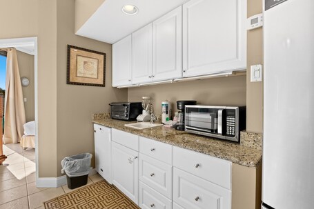 Surfside Resort - Image 44