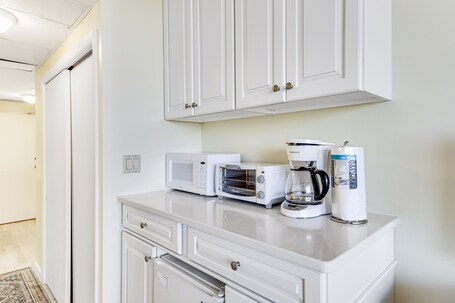 Surfside Resort - Image 34
