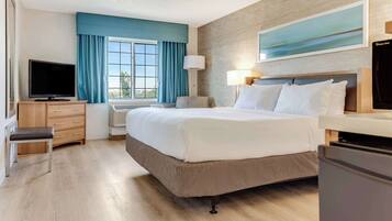 1 bedroom, premium bedding, pillowtop beds, in-room safe