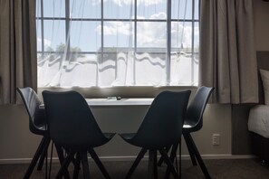 Apartamento estándar, 1 habitación, no fumadores, cocina básica (apartment) | 1 dormitorio, escritorio, cunas gratuitas y wifi gratis