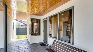 Standard Suite, 1 Bedroom, Non Smoking, Kitchenette (Suite) | View from room