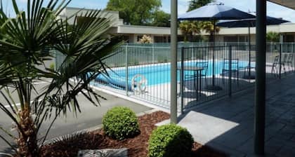Portmans Motor Lodge
