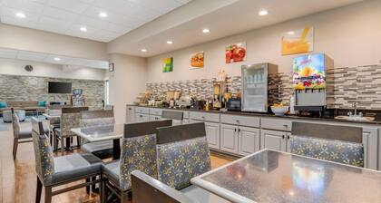 Quality Inn & Suites Union City - Atlanta South