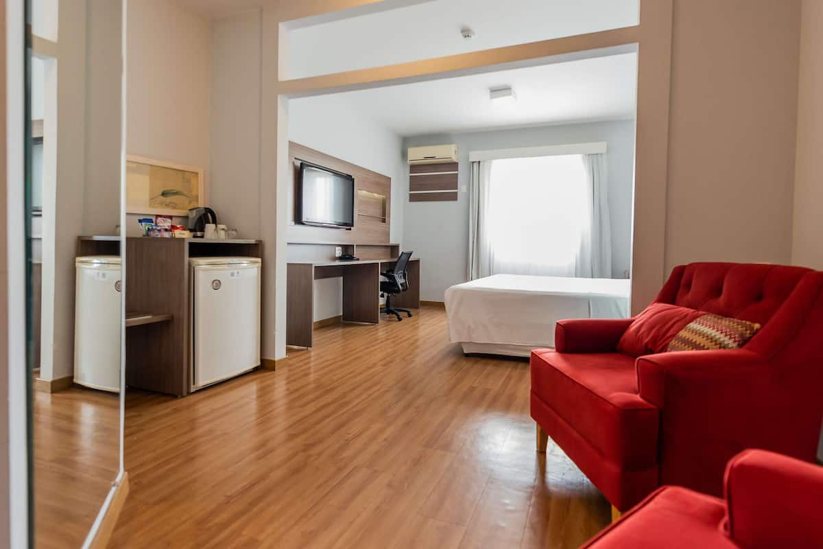 Minibar, in-room safe, desk, blackout curtains