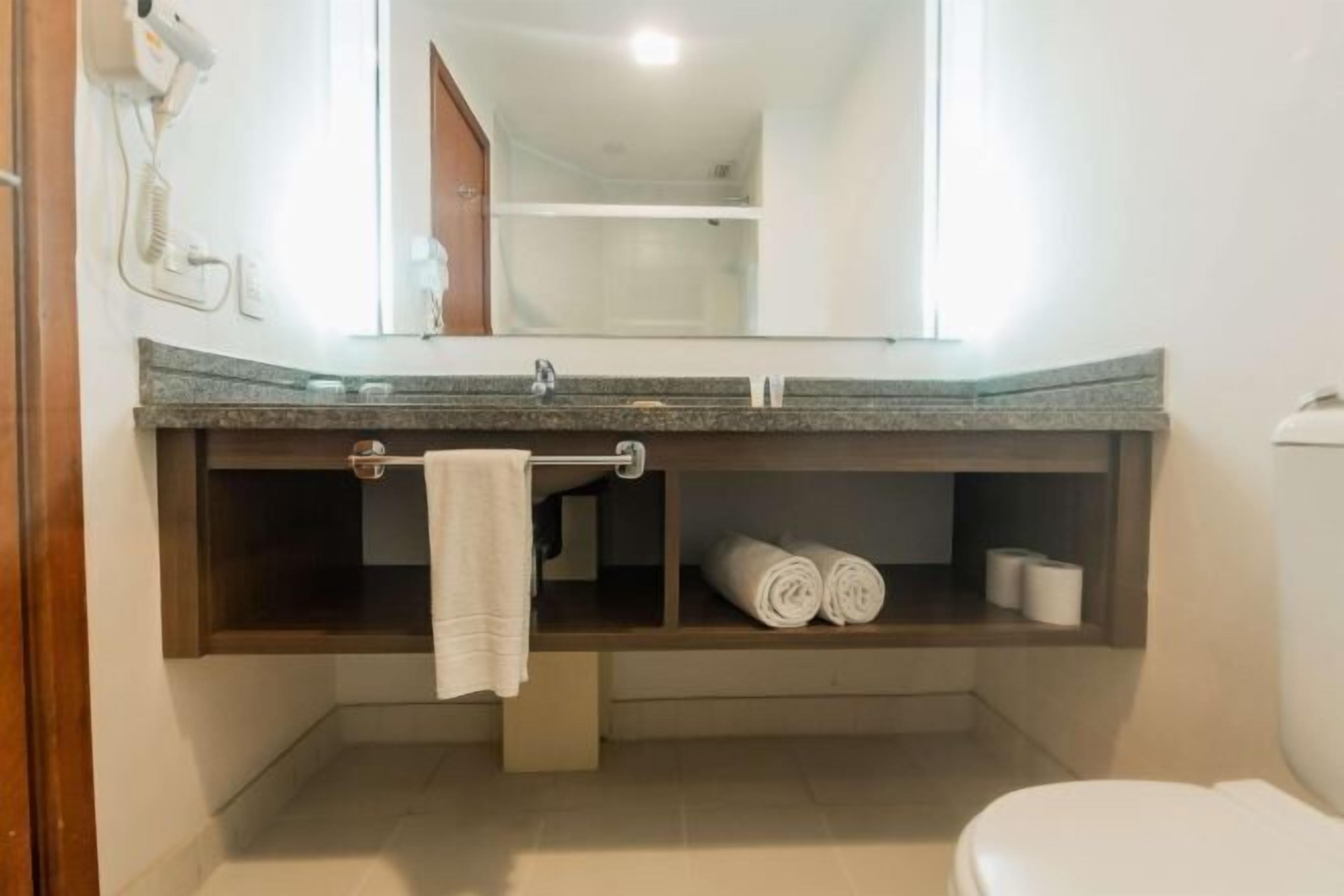 Bathroom | Shower, rainfall showerhead, free toiletries, hair dryer