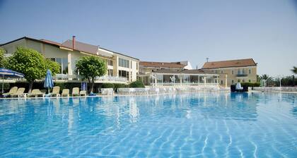 Lycus River Thermal Hotel