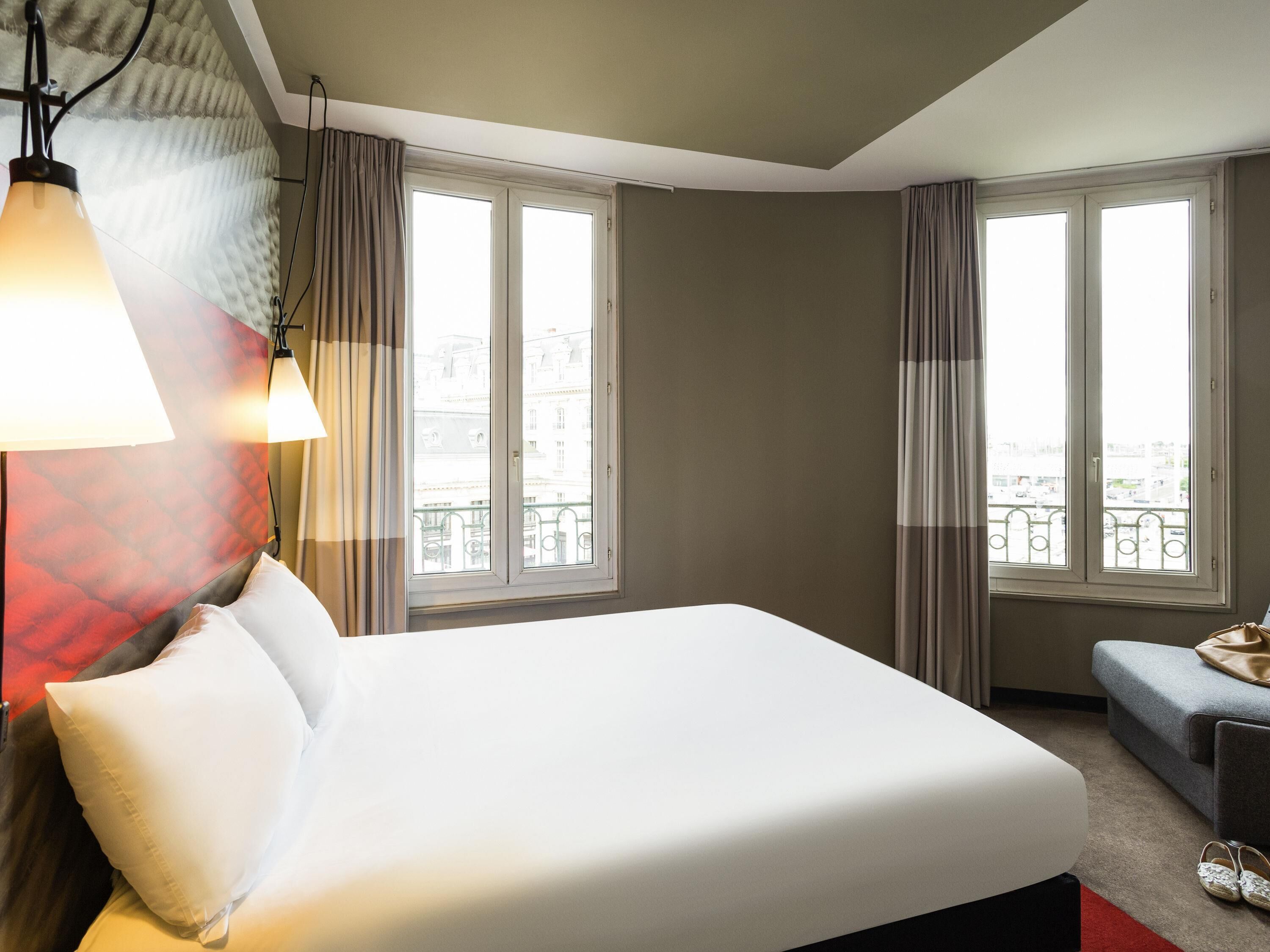 Premium bedding, pillowtop beds, desk, laptop workspace