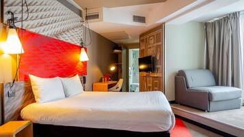 Superior Room, 1 Double Bed with Sofa bed (1 place) | Premium bedding, pillow-top beds, desk, laptop workspace