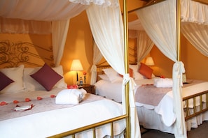 1 chambre, surmatelas, coffres-forts dans les chambres, Wi-Fi gratuit