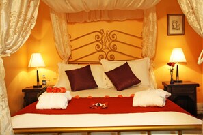 1 bedroom, pillowtop beds, in-room safe, free WiFi - City Art Hotel Silberstein (Quito)