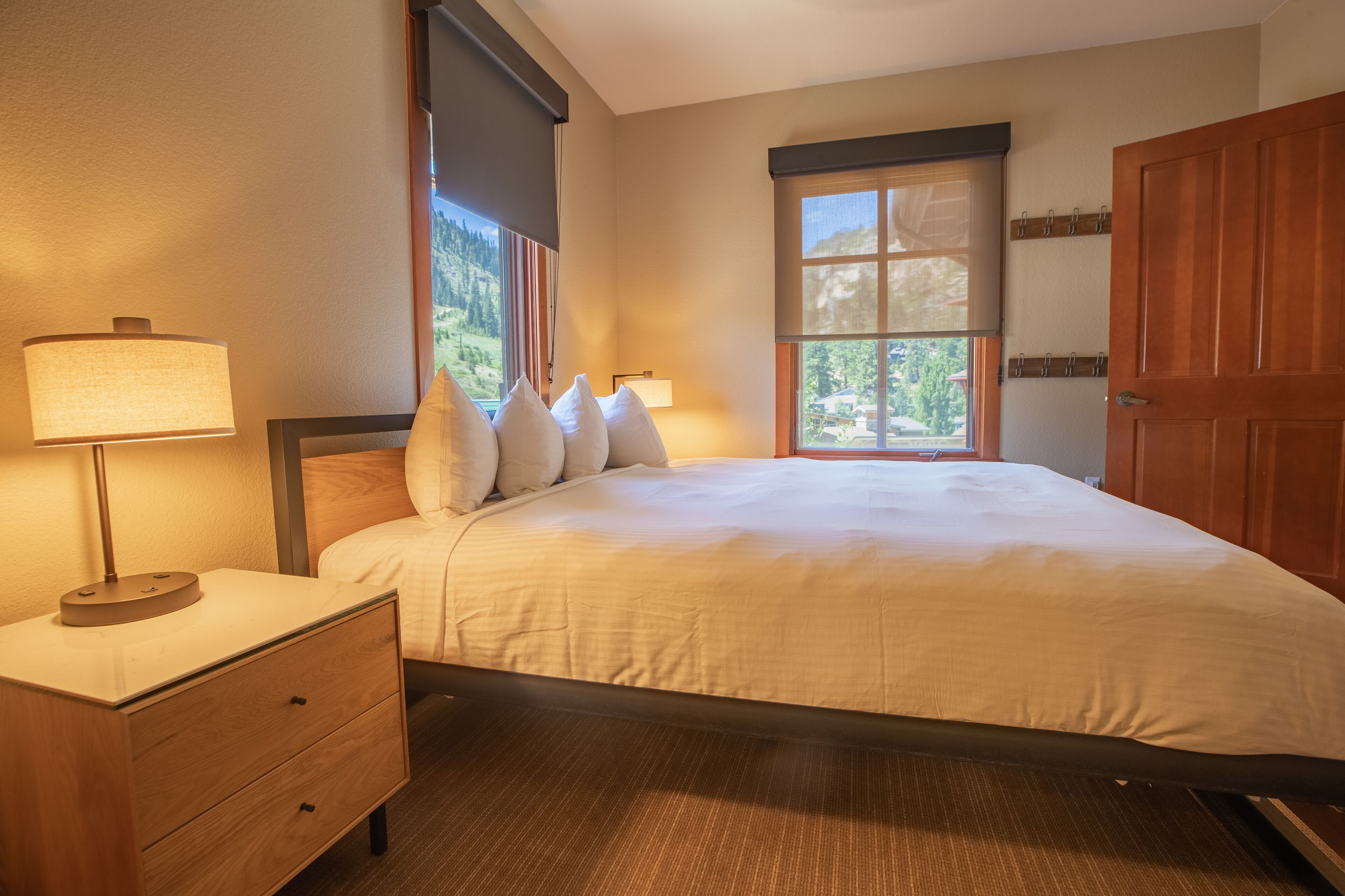 individually decorated, individually furnished, laptop workspace