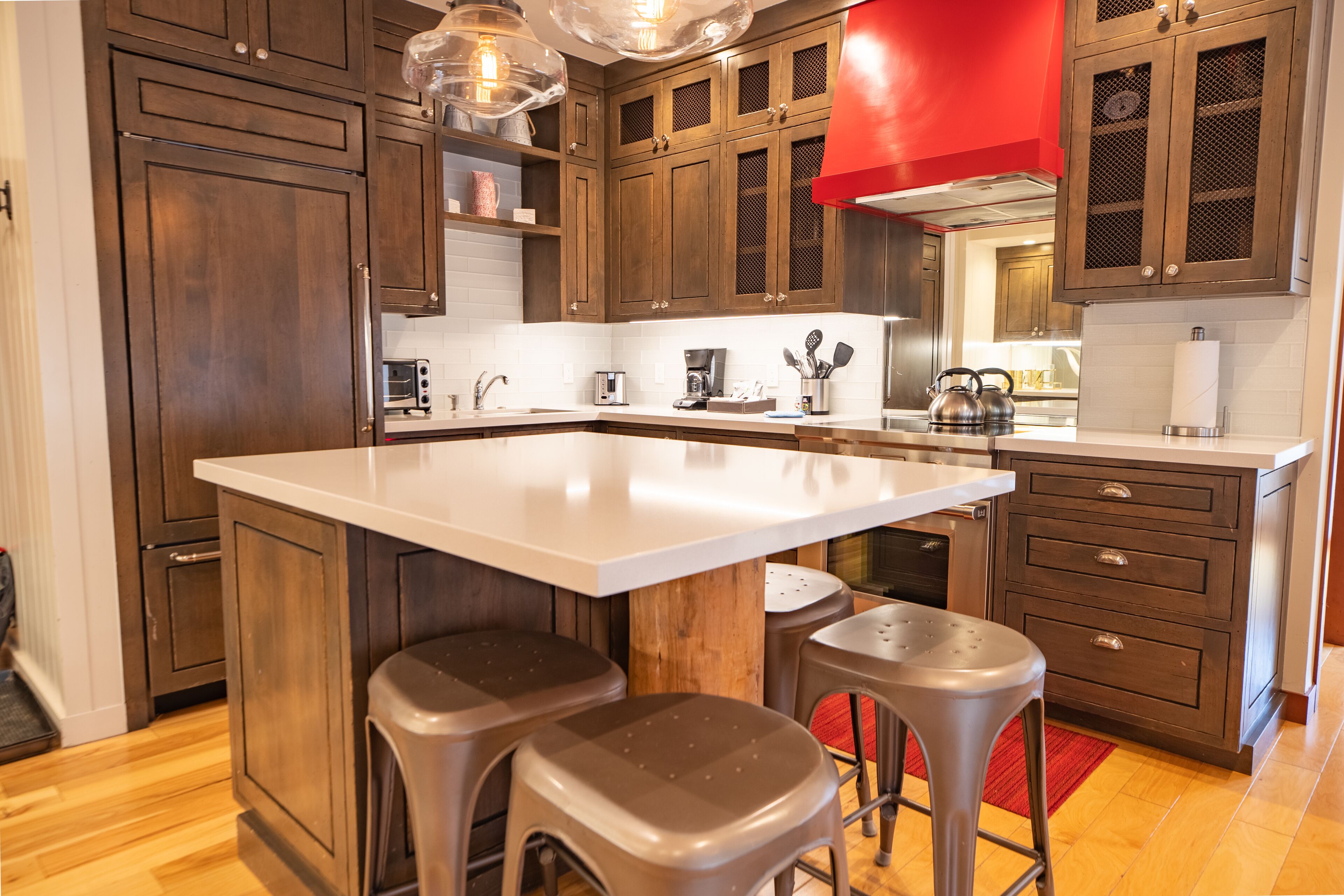 coffee/tea maker, high chair