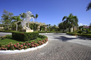 Front of property - Bahia Principe Explore El Portillo - All Inclusive (Las Terrenas)
