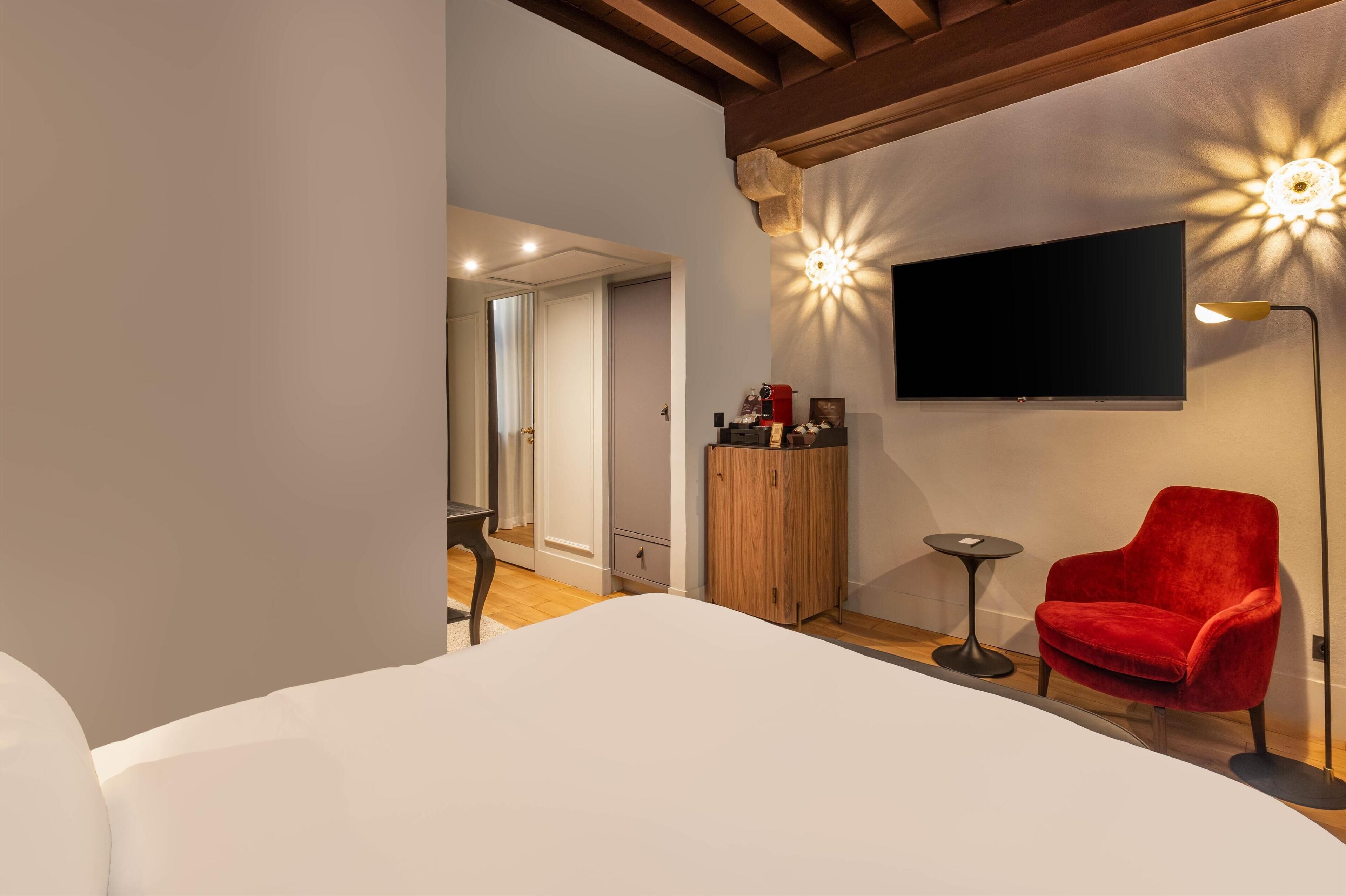Superior Room (Collection) | Premium bedding, down comforters, minibar, in-room safe