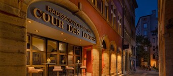 Cour des Loges Lyon, A Radisson Collection Hotel