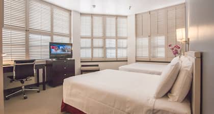 Grant Plaza Hotel