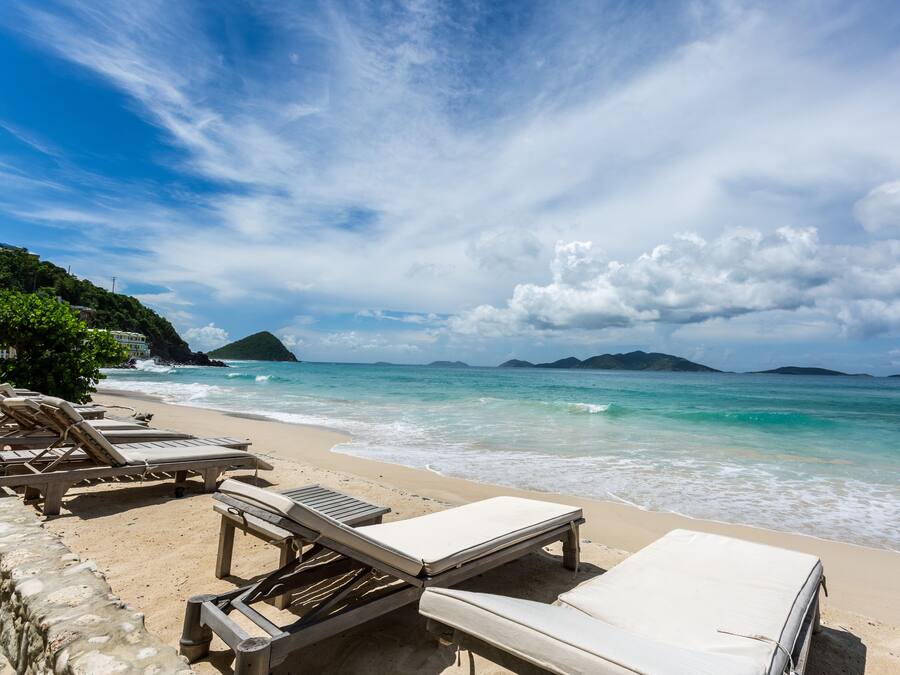 Room, 1 Katil Raja (King), Balcony, Beachfront | Pemandangan pantai/laut