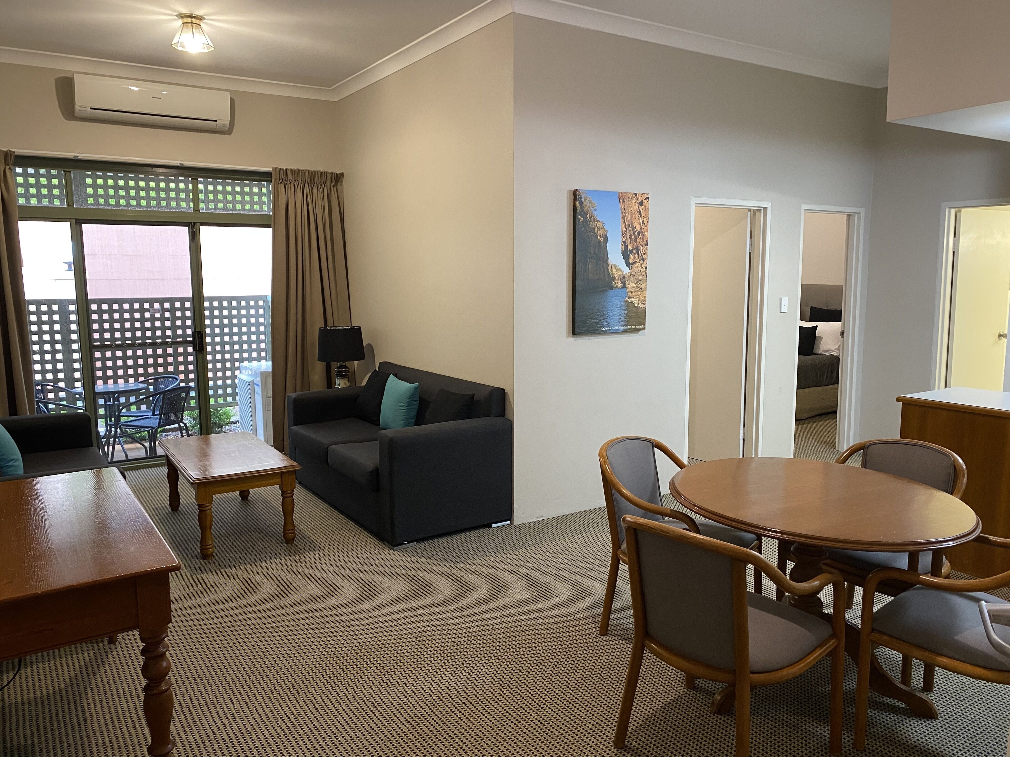 1 bedroom, minibar, desk, iron/ironing board