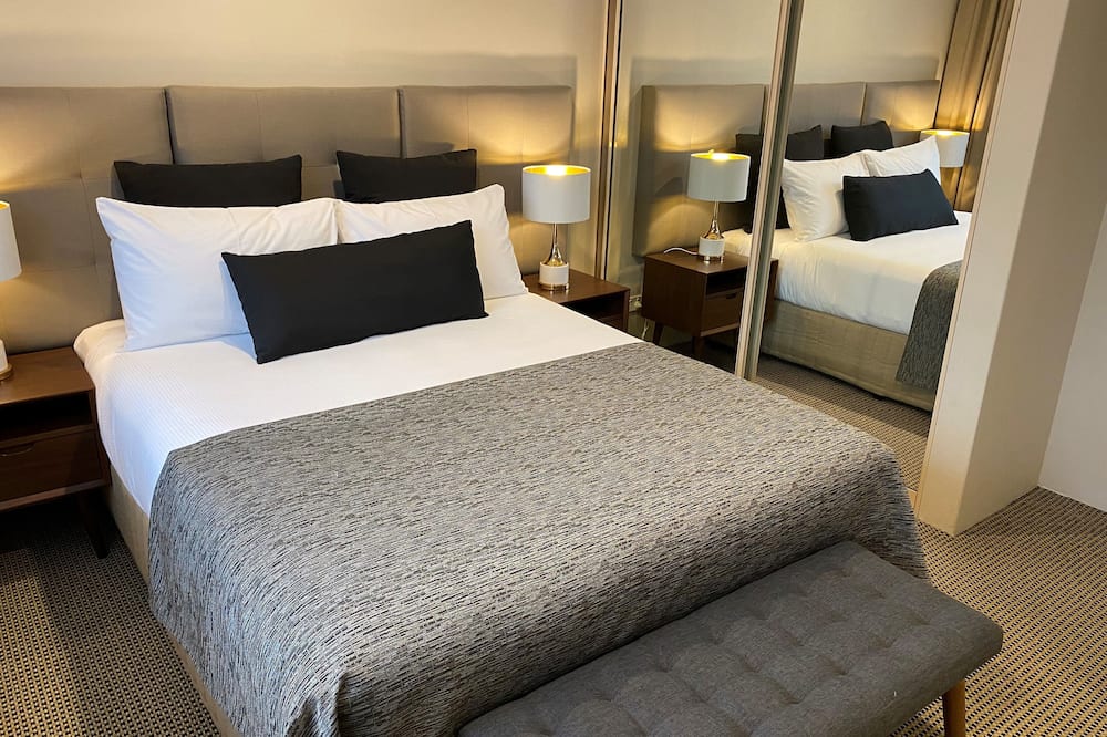 The Belmore Apartments Hotel