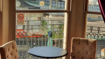 Panoramic Room | Desk, iron/ironing board, free WiFi, bed sheets