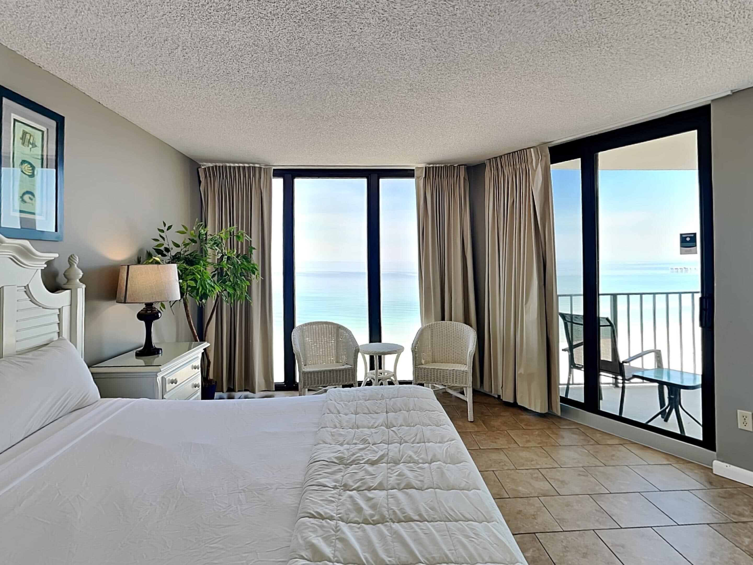 Condo, 1 King Bed with Sofa bed, Balcony, Ocean View (T2 1004 - No Pets) | 3 bedrooms, individually decorated, individually furnished