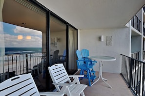 Condo, várias camas, sacada, vista para o oceano (T2 606 - No Pets Allowed) | Área da propriedade