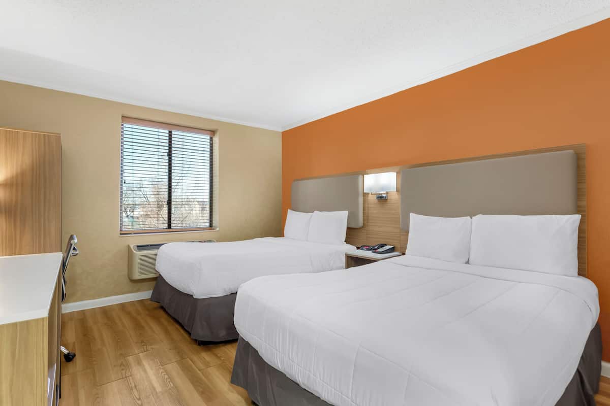 Standard Room, 2 Queen Beds, Non Smoking