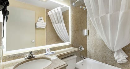 Quality Inn JFK Airport Rockaway Blvd