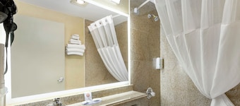 Quality Inn JFK Airport Rockaway Blvd
