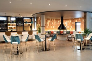 Bar (in der Unterkunft)