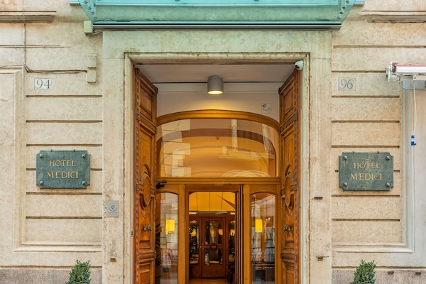 Facciata della struttura