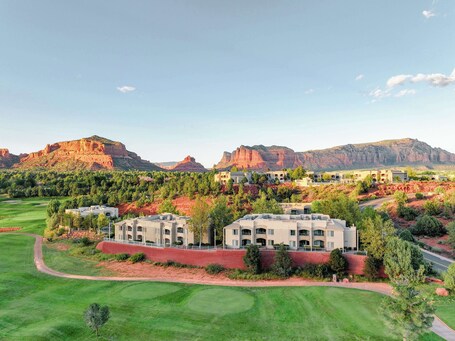 Hilton Vacation Club Ridge on Sedona - Image 1