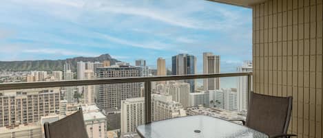 Chambre Deluxe, 2 grands lits (Studio City View) | Vue sur la ville