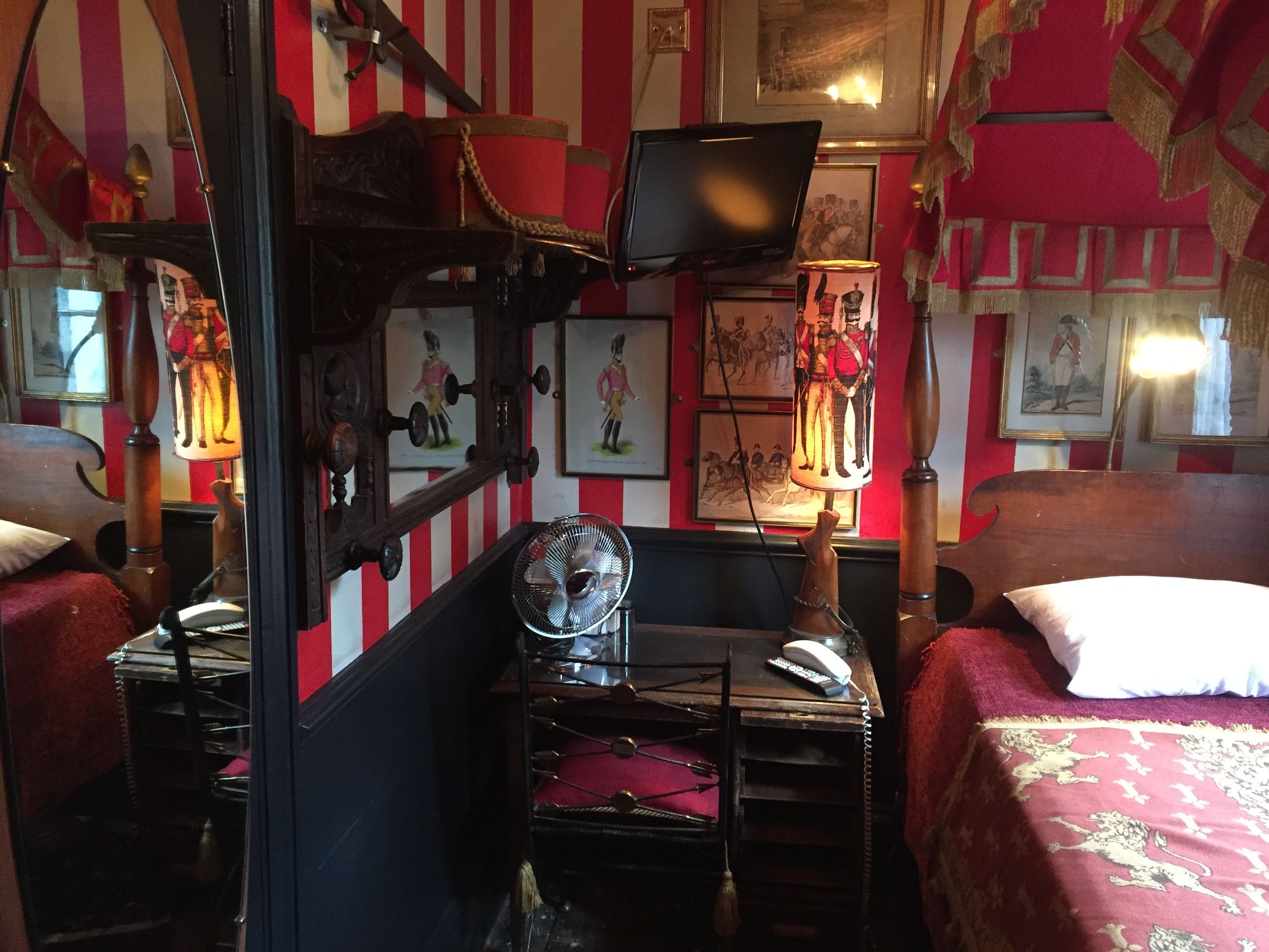 Photo - Pavilion Hotel