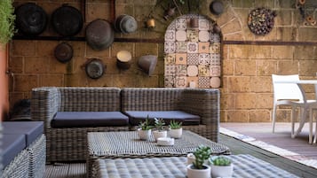 Servizio di colazione, pranzo, cena e brunch