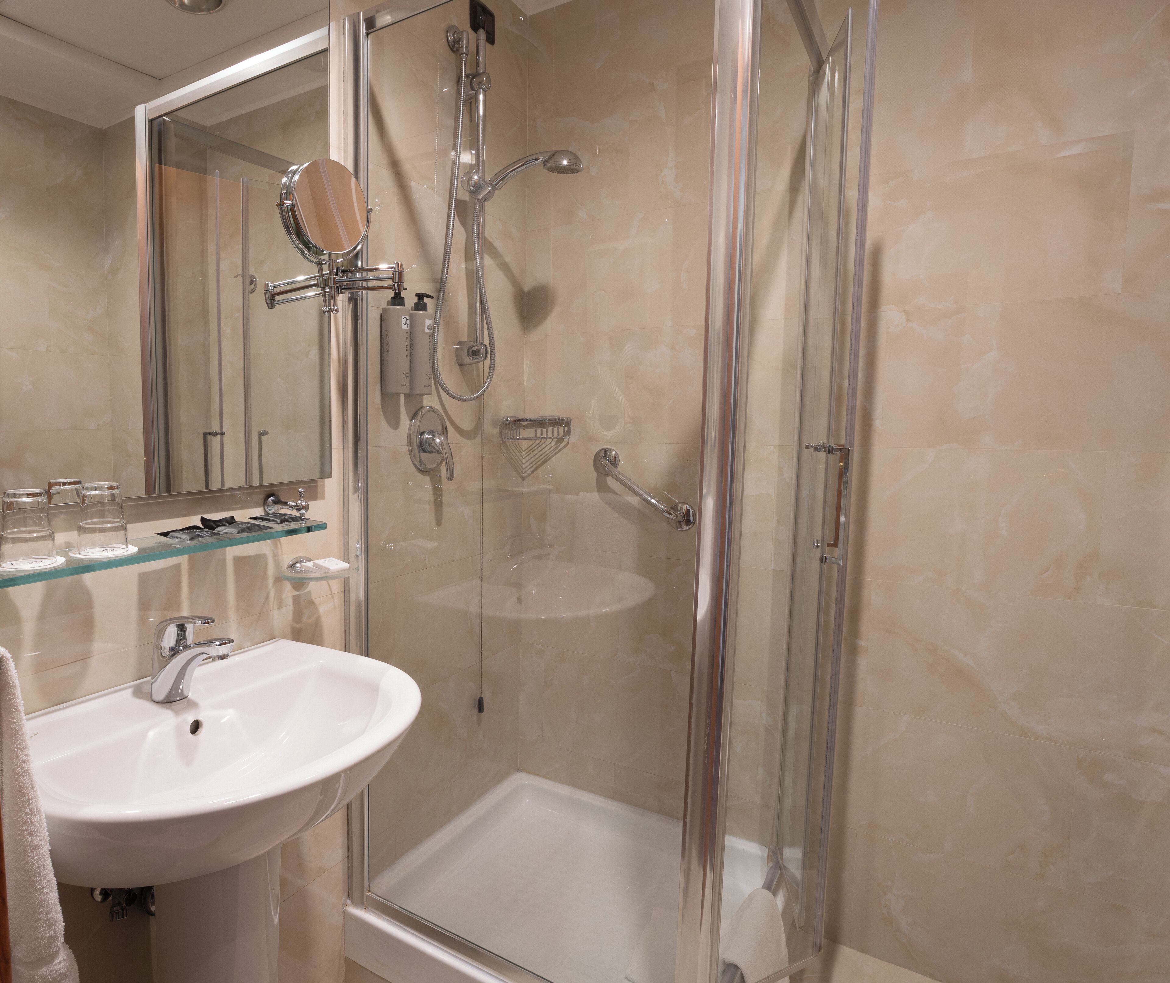 Photo - Grand Hotel Tiberio