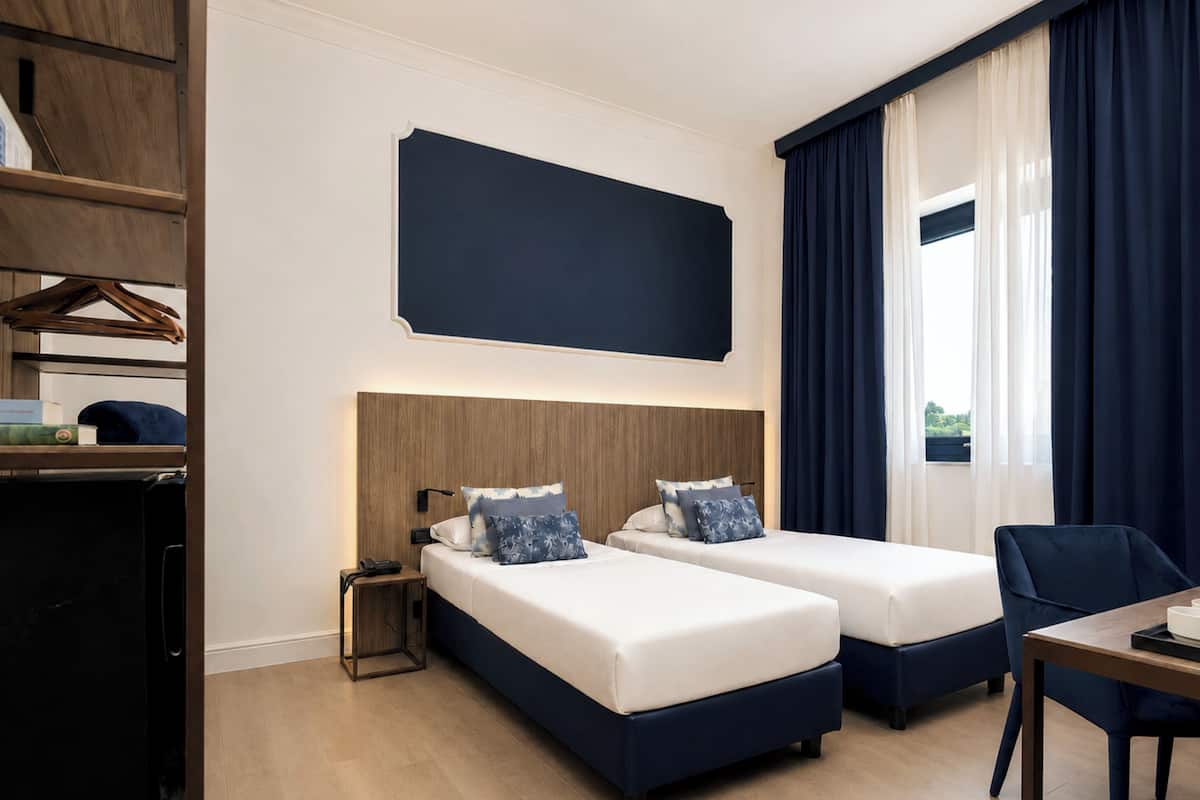 Classic Twin Room