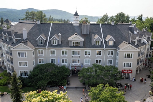 Holiday Inn Express and Suites Tremblant by IHG