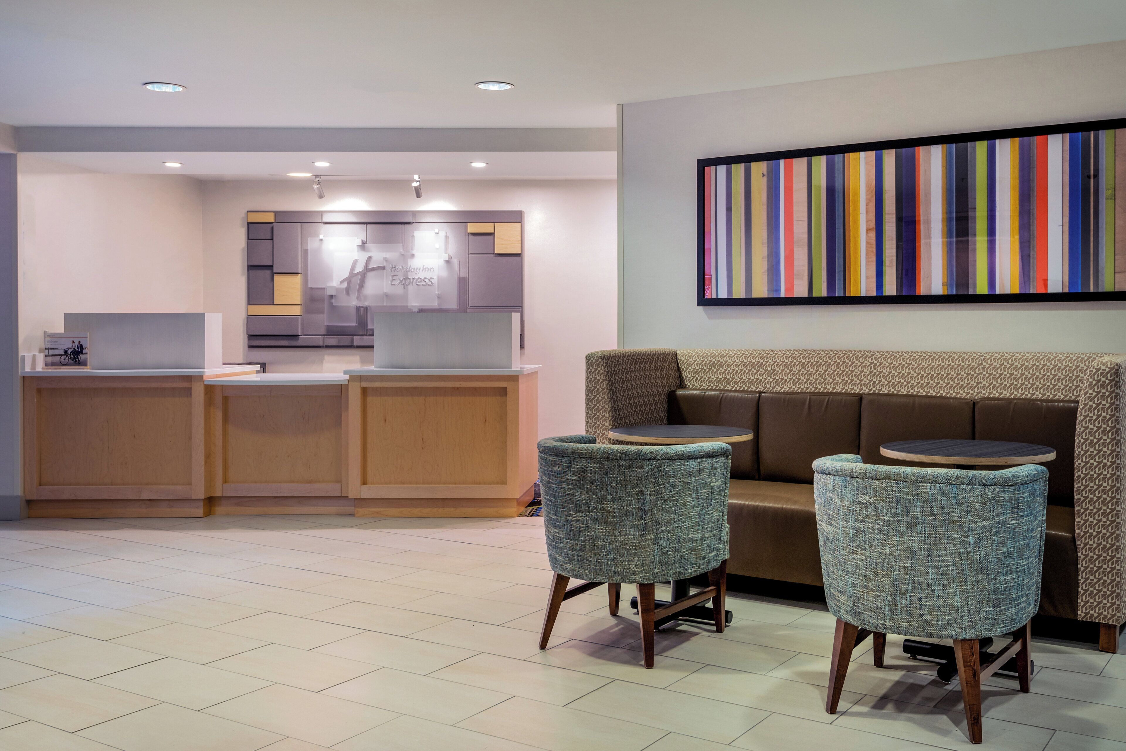 Foto - Holiday Inn Express Chapel Hill by IHG