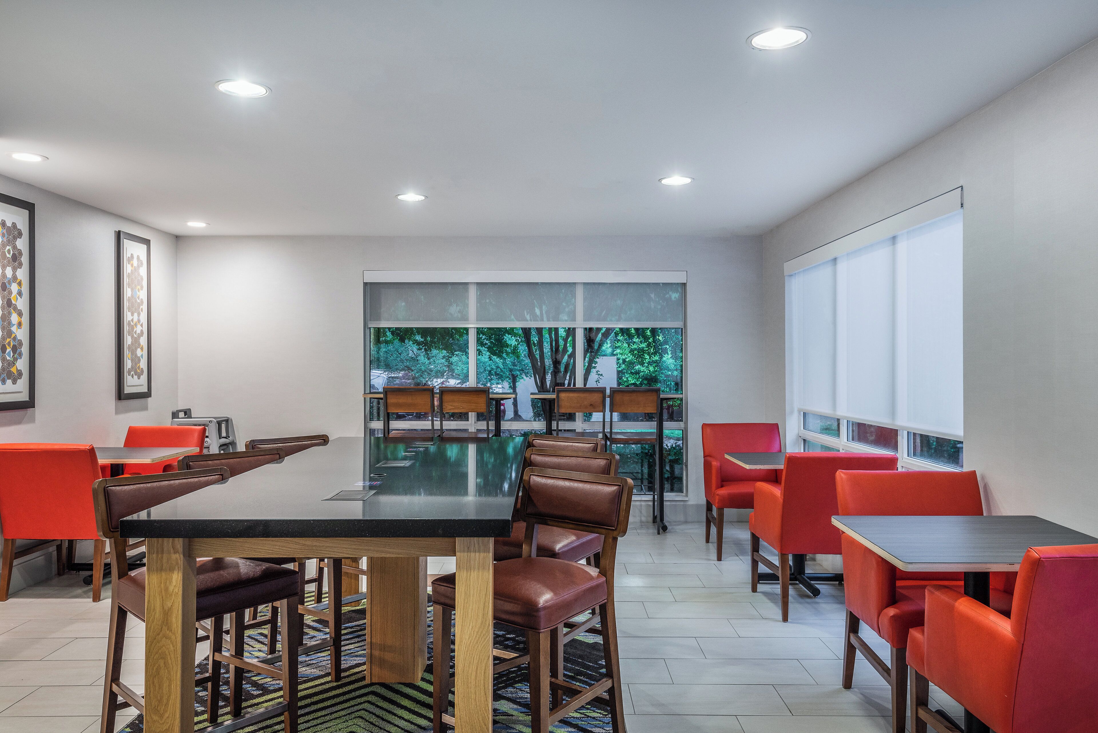 Foto - Holiday Inn Express Chapel Hill by IHG